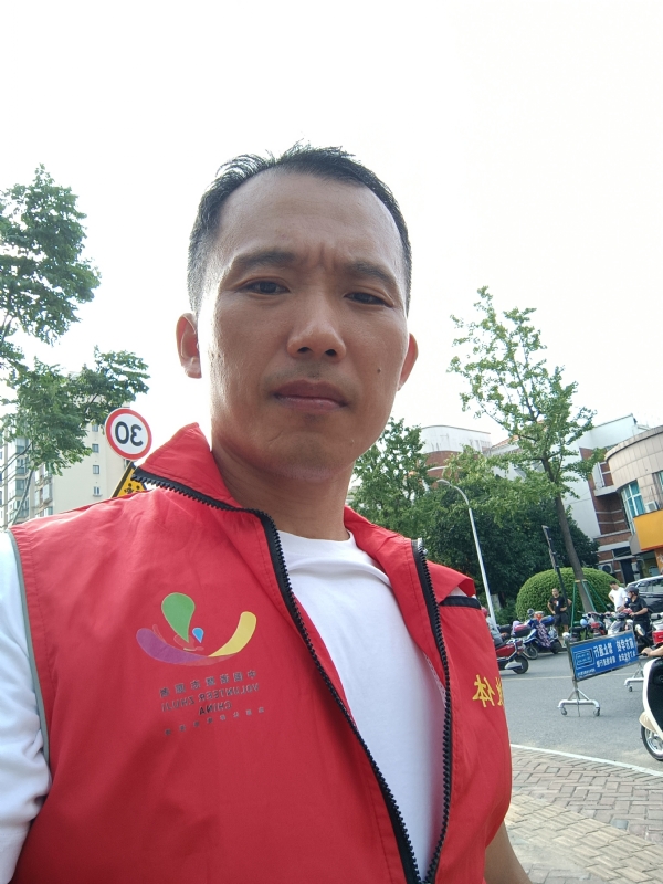 难遇难求的第二张照片--诸暨父母相亲团